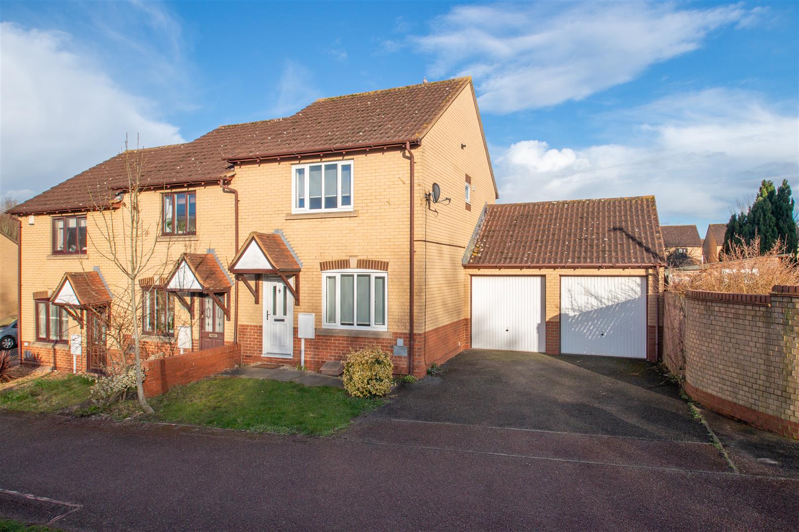 Wadhurst, Kents Hill, Milton Keynes